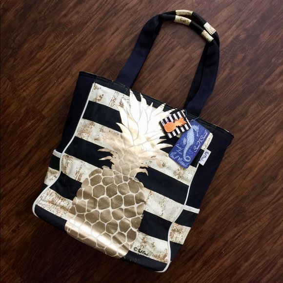 NEW Gold Coast N/S Shoulder Tote - Picture 2 of 8
